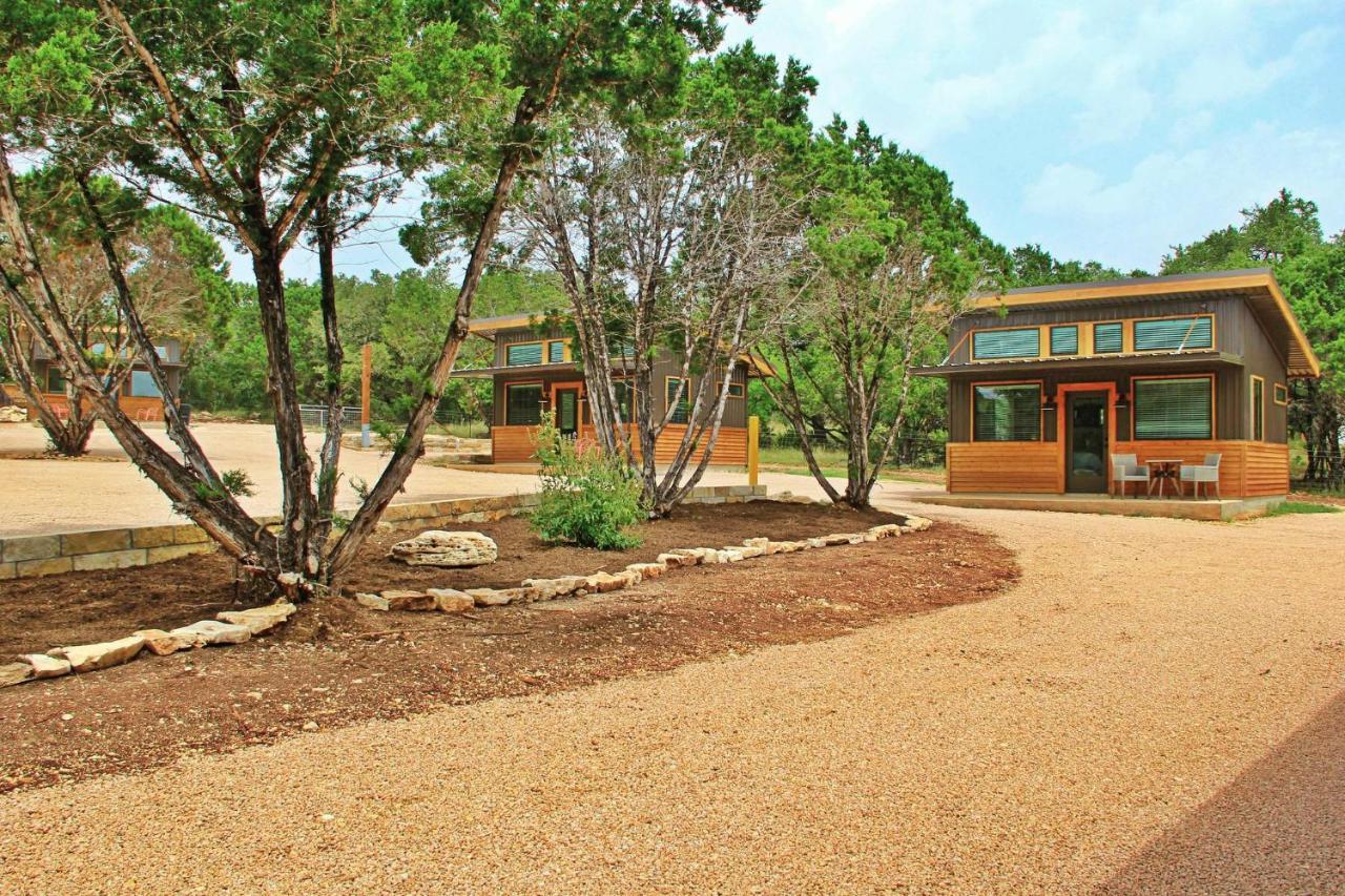 Green Acres Cottages - Fredericksburg Suite 윔벌리 외부 사진